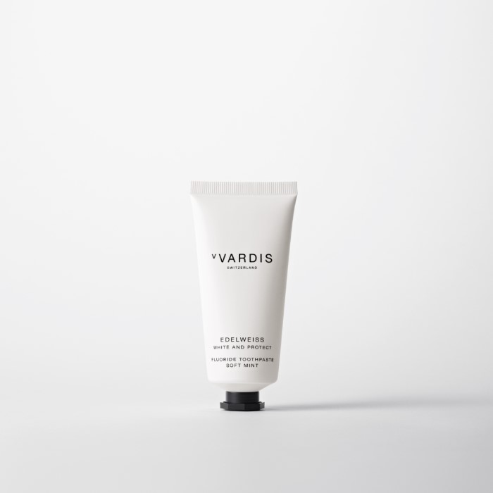 vVardis Soft Mint Set, the natural teeth whitening kit vVardis